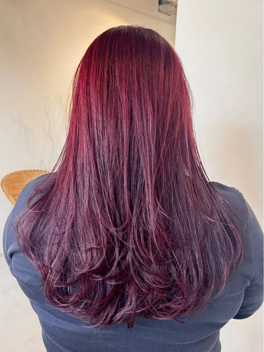 セミロング カラー レッドカラー レイヤーカット カット ヘアカラー トリートメント ハイライト/レイヤー /艶髪/吉田愛望のヘアスタイル