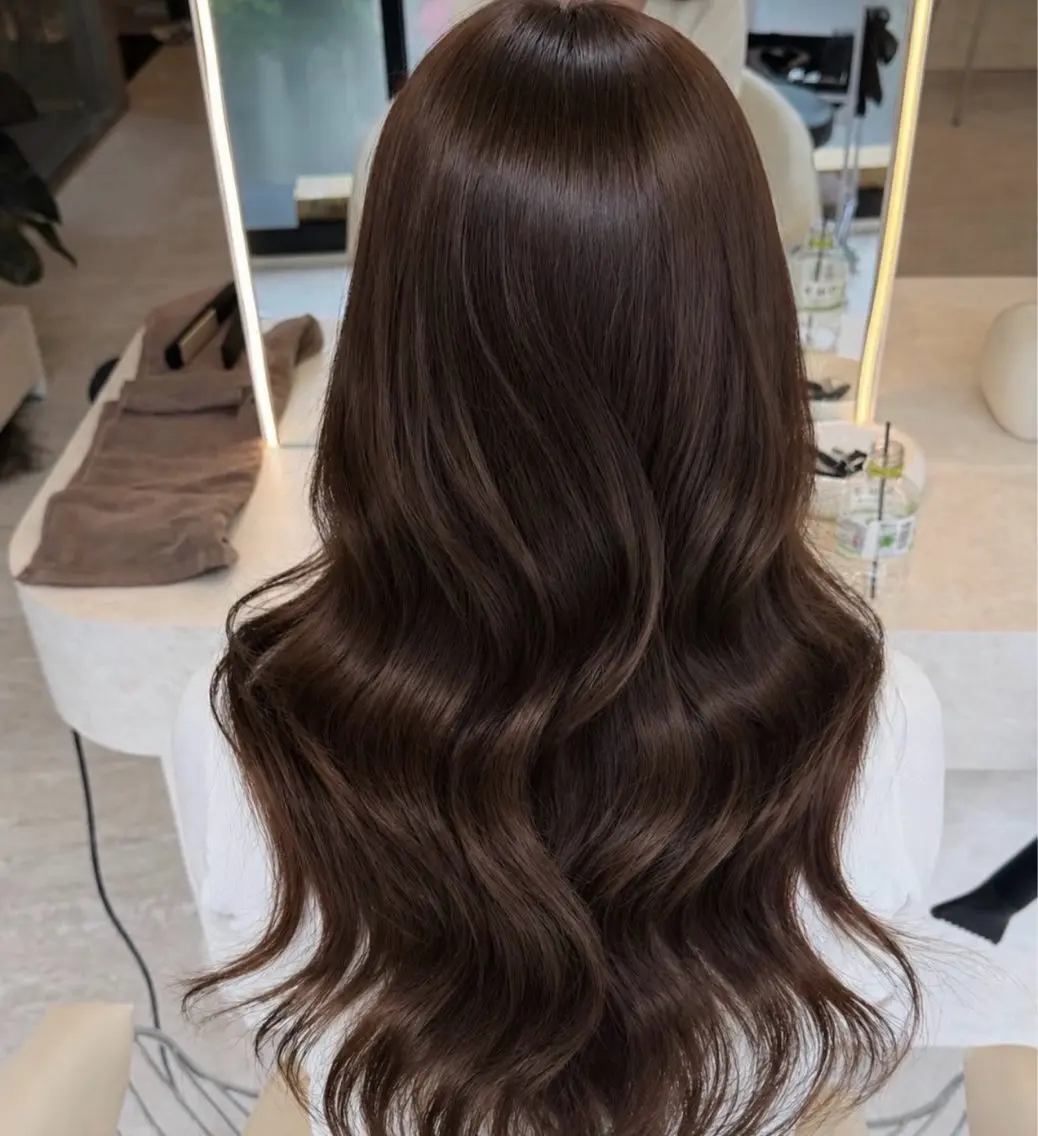✨似合わせカット+艶カラー+5stepバイカルテトリートメント✨(頭皮の汚れを根こそぎ落とせるマイクロバブル付き)の写真