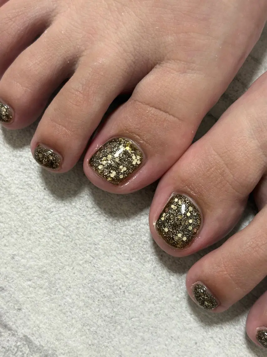 ネイル フットネイル FIORITURA Maikoのネイルデザイン