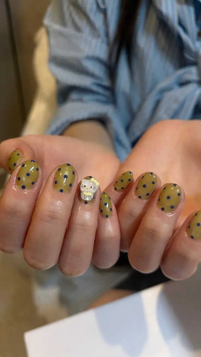 ネイル ハンドネイル フットネイル ailed'Ange 🍒miuのネイルデザイン