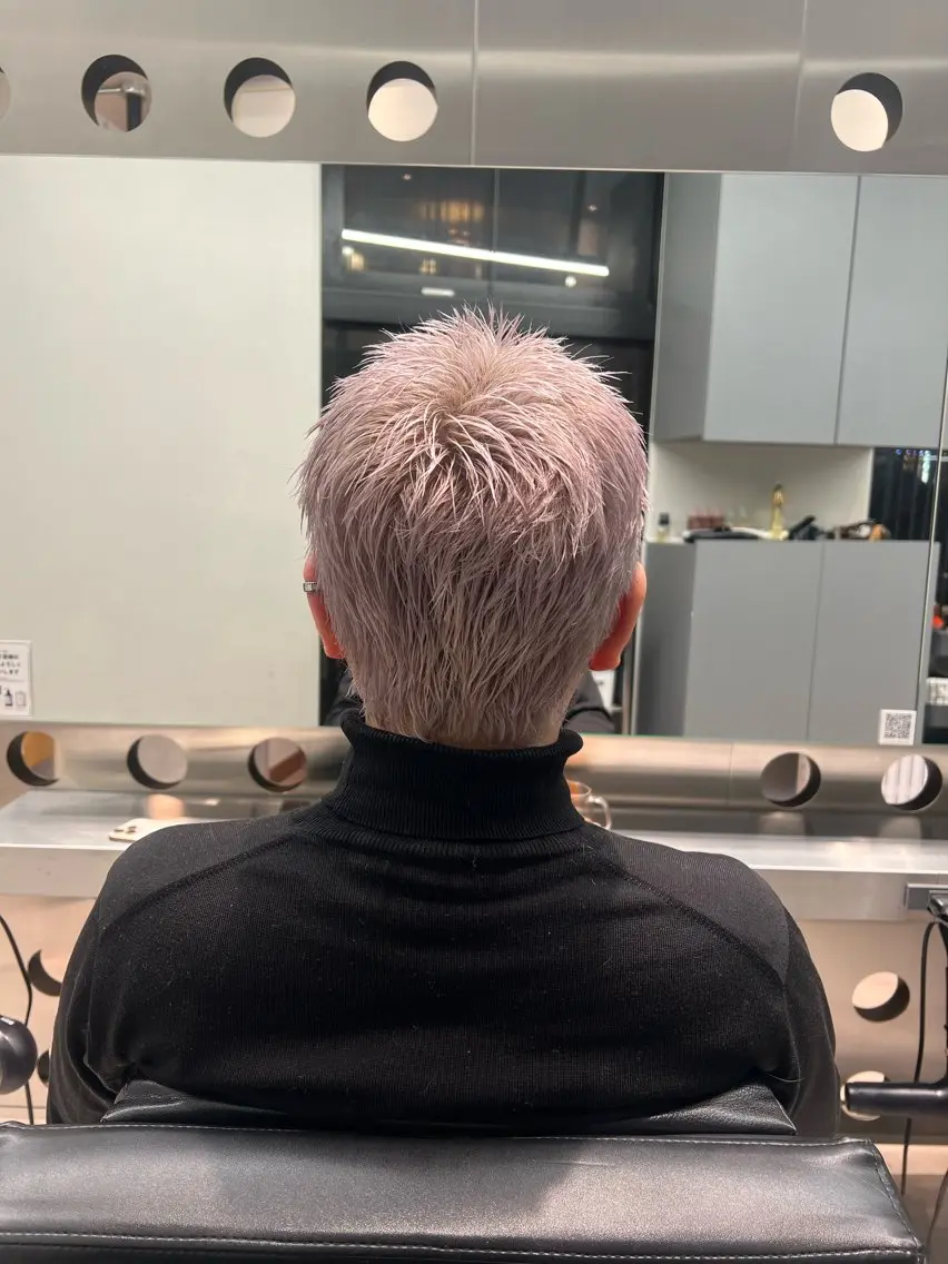 ショート カラー ラベンダーカラー ヘアカラー 堀江 /木下椋麻のヘアスタイル