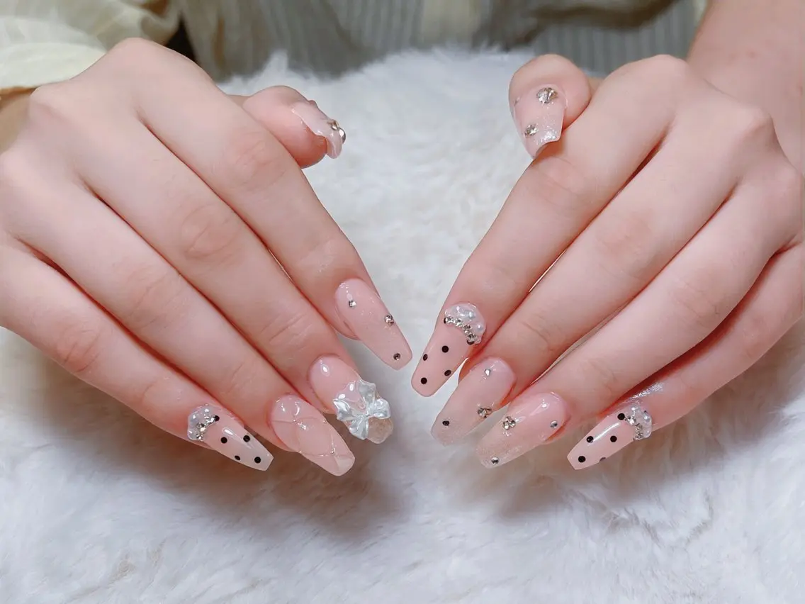 ネイル ハンドネイル YMT__ Nailsのネイルデザイン