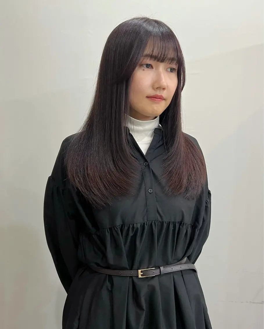 セミロング カラー ブリーチ ブラウンカラー ダブルカラー ラベンダーカラー ラベンダーブラウン ヘアカラー 切りっぱなしボブ/ ブリーチカラー/大塚のヘアスタイル
