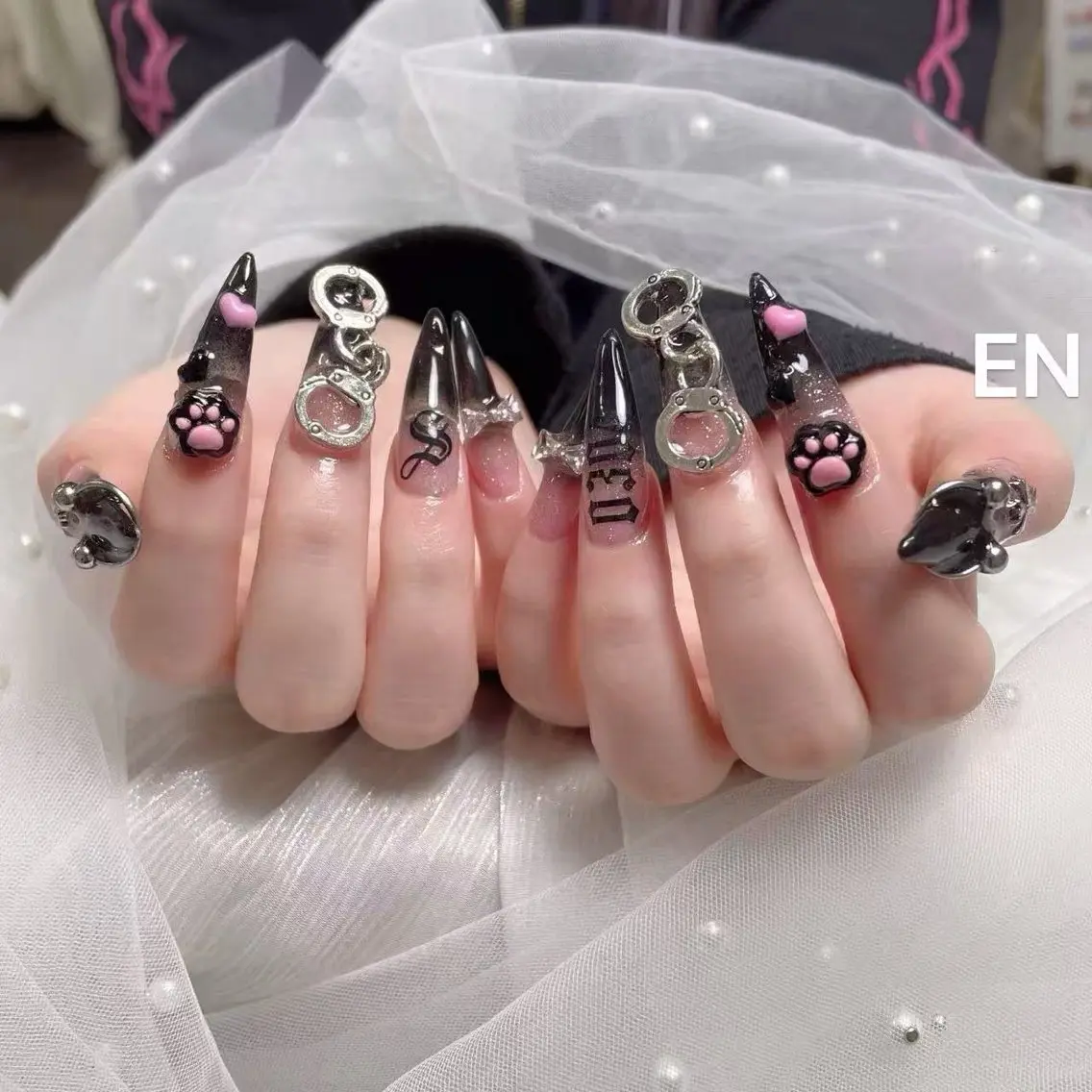 ネイル EN Salon linaのネイルデザイン