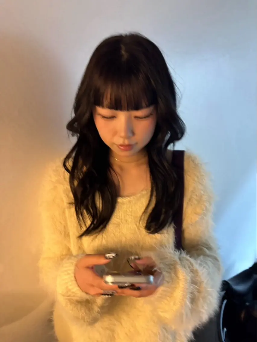 カラー カワサキ ミユのヘアスタイル