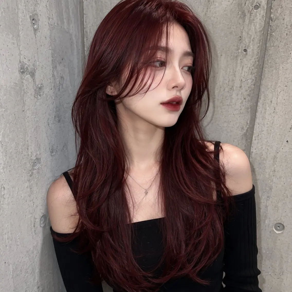 ロング カラー ブリーチ ブリーチなしカラー レッドカラー くびれヘア レイヤーカット カット ヘアカラー レイヤー/くびれ巻き /ブリーチなしカラーのヘアスタイル
