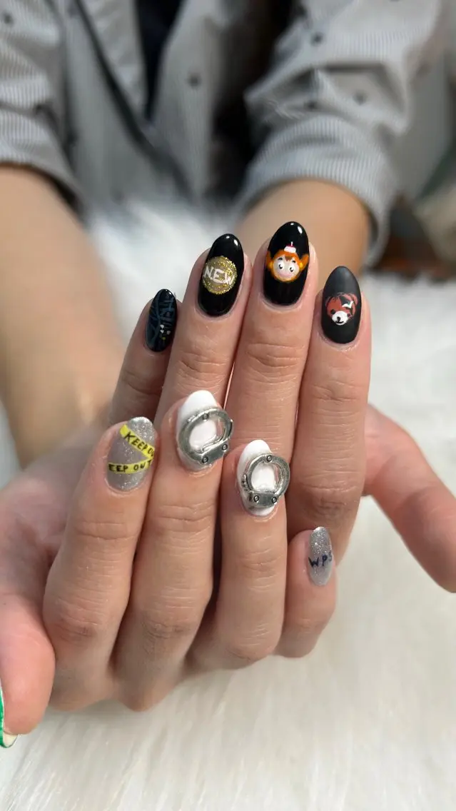 ネイル アートネイル シルバー ハンドネイル お絵描きネイル Hanakoのネイルデザイン