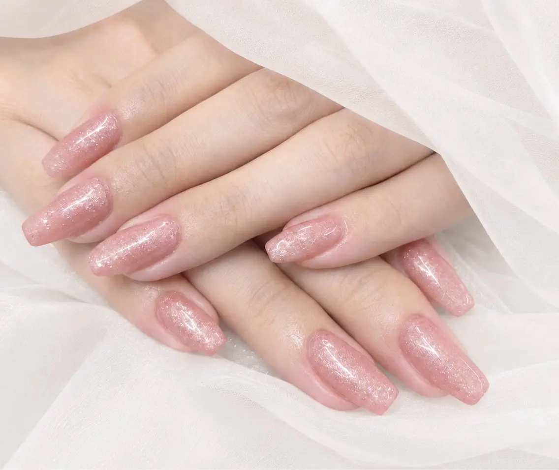 ネイル ハンドネイル Bianca 赤羽 KUSAKABEのネイルデザイン