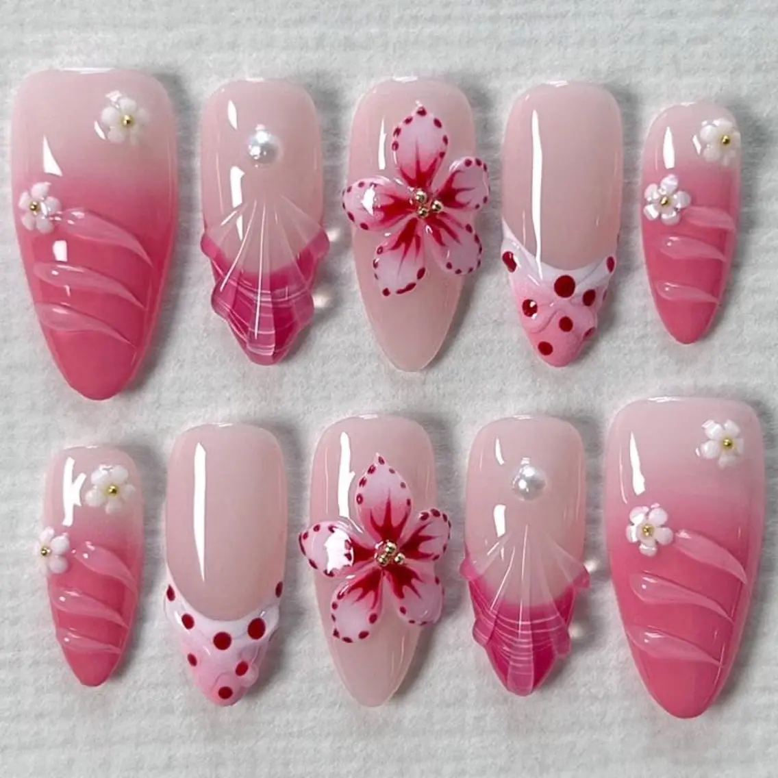 ネイル アートネイル ジェルネイル 韓国ネイル ニュアンスネイル 夏ネイル ハンドネイル Umee Nailのネイルデザイン