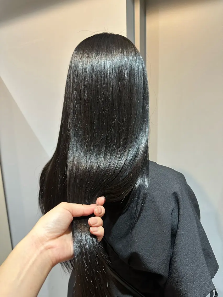 セミロング カラー アッシュ 透明感カラー 縮毛矯正 トリートメント 縮毛矯正+モテカラー 🎀✨MIHOのヘアスタイル