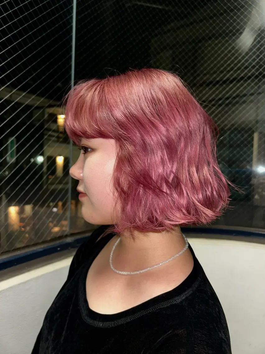 ショート ヘアカラー あゆり /ハイトーンカラーのヘアスタイル