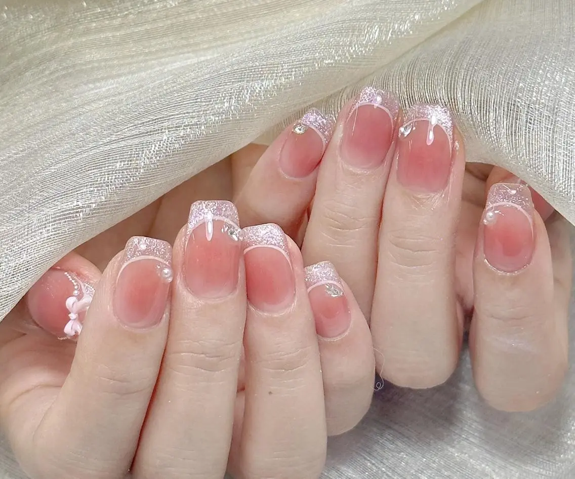 ネイル ハンドネイル エリ🫧 nail池袋東口のネイルデザイン