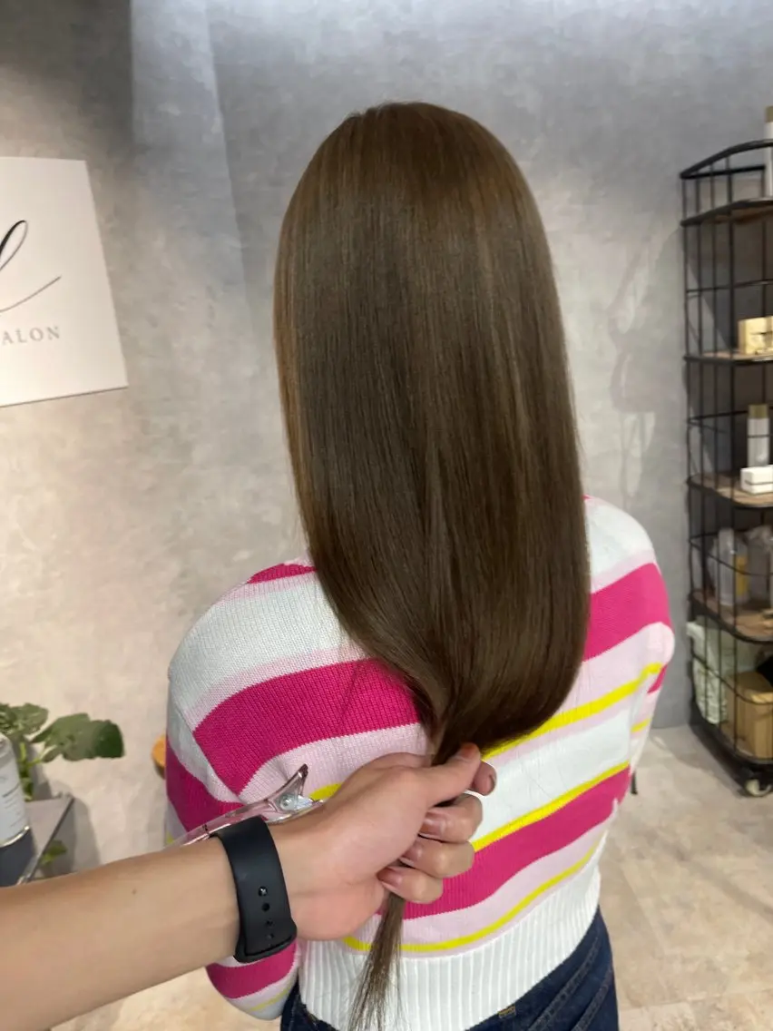ロング カラー ブリーチ ケアブリーチ カット ヘアカラー 福西 洋斗のヘアスタイル