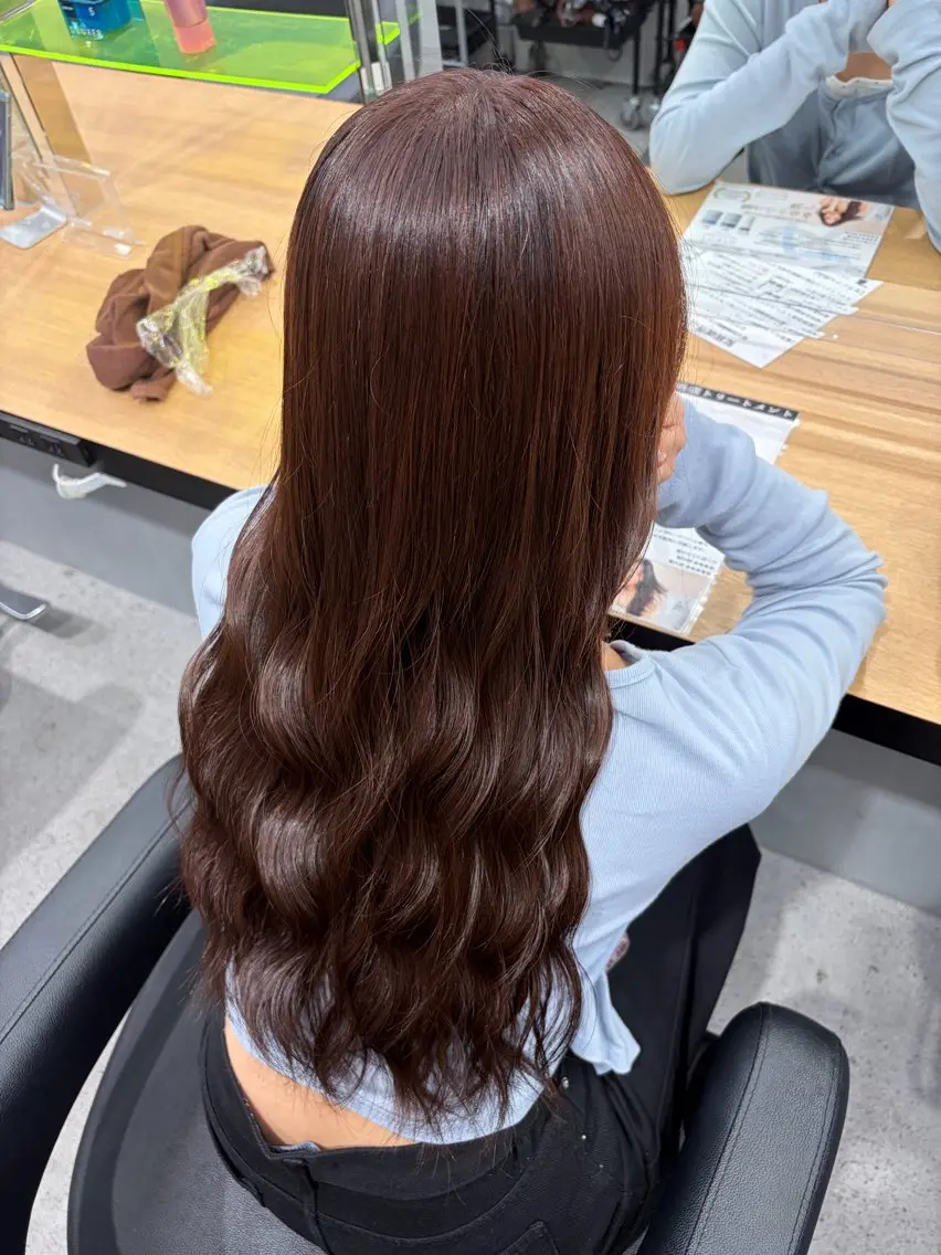 ロング カラー ヘアカラー 💎トレンドカラー 💎桃羽のヘアスタイル