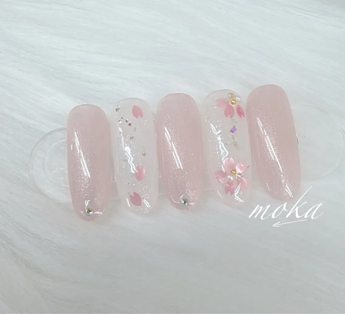 ネイル ハンドネイル ハンドケア 胡蝶蘭レディースサロ ンNailMOKAのネイルデザイン