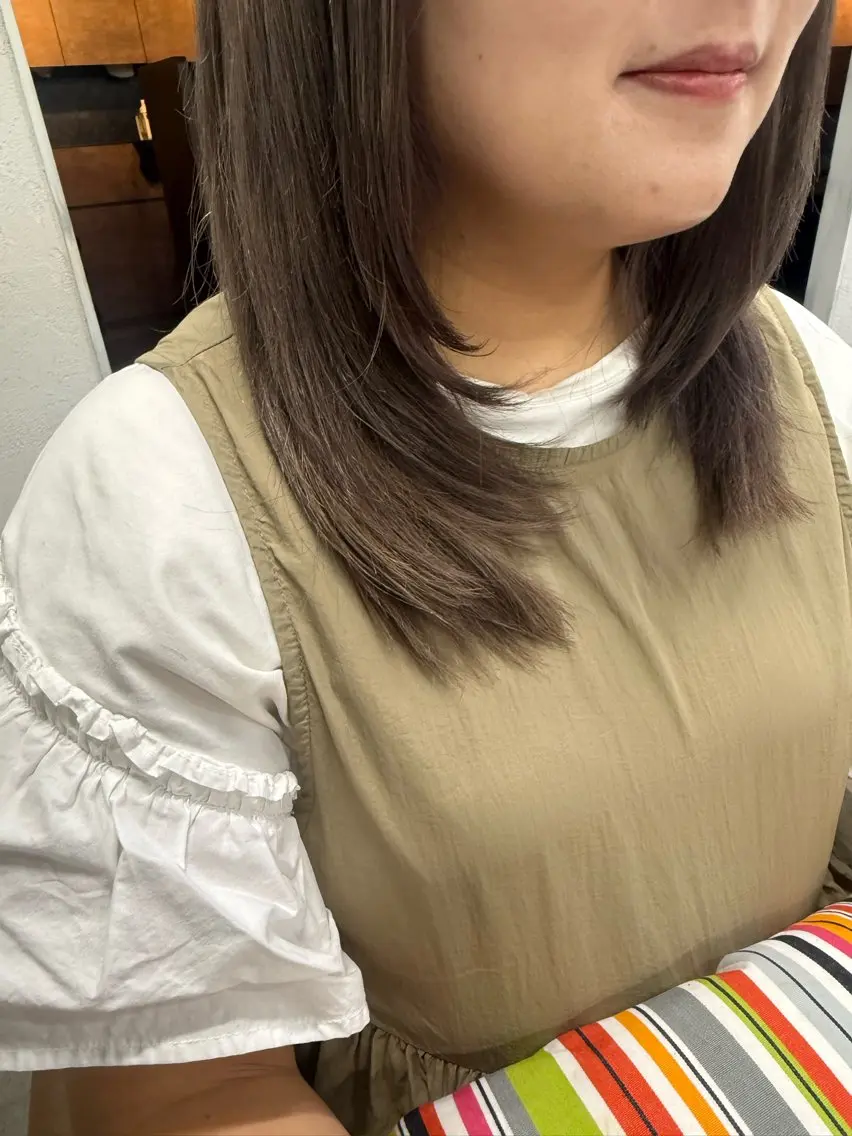 ミディアム 韓国ヘア✨グレージュ カラーasamiのヘアスタイル