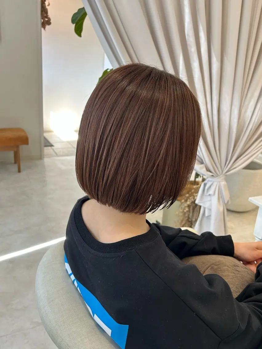 ショート カラー ヘアカラー 大谷 真央のヘアスタイル