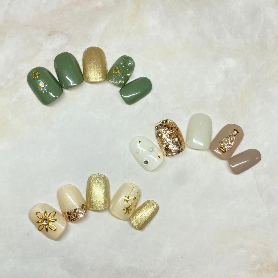 ネイル 冬ネイル クリスマス ハンドネイル Nail&eye Belire 新宿のネイルデザイン