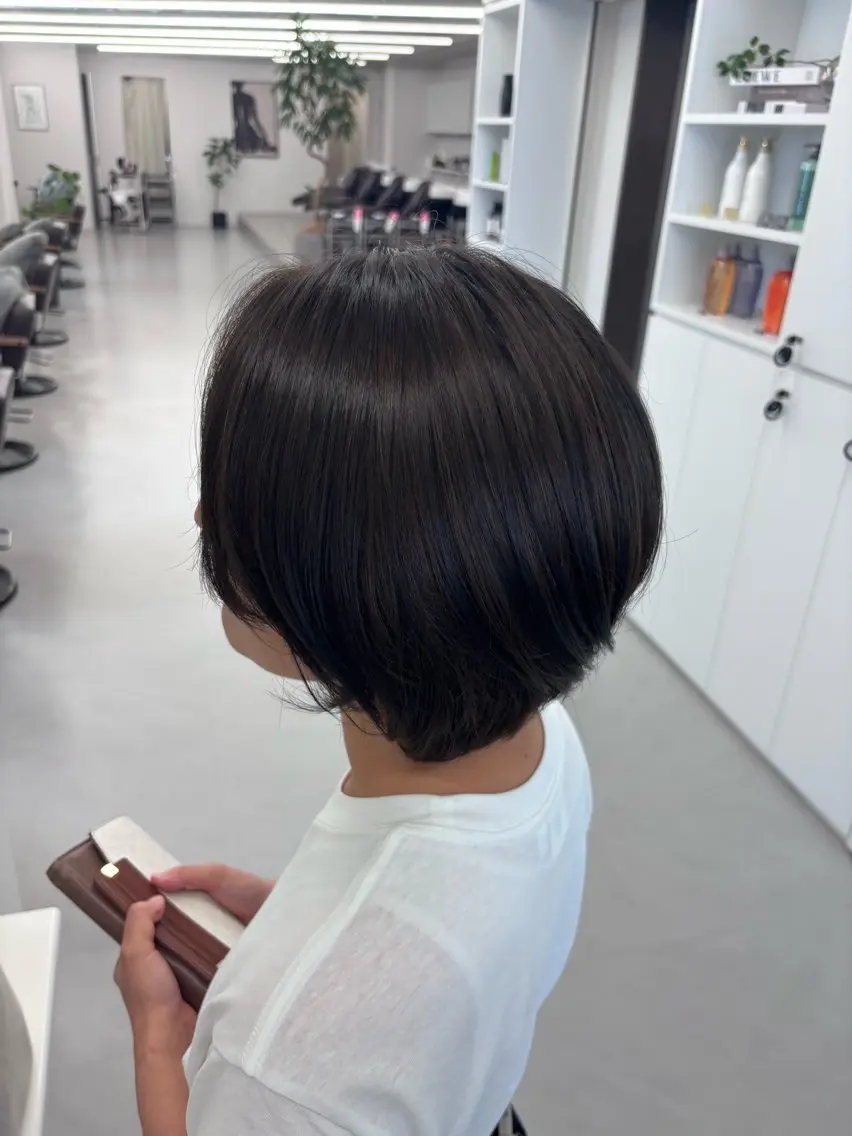 カラー アッシュ アッシュグレー アッシュグレージュ グレージュ グレー・オリーブ ソウタのヘアスタイル