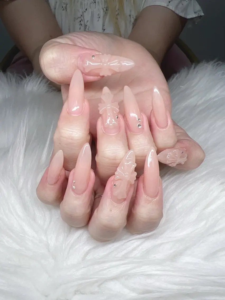 ネイル ハンドネイル Lee Nails チップ長さだし専門店のネイルデザイン