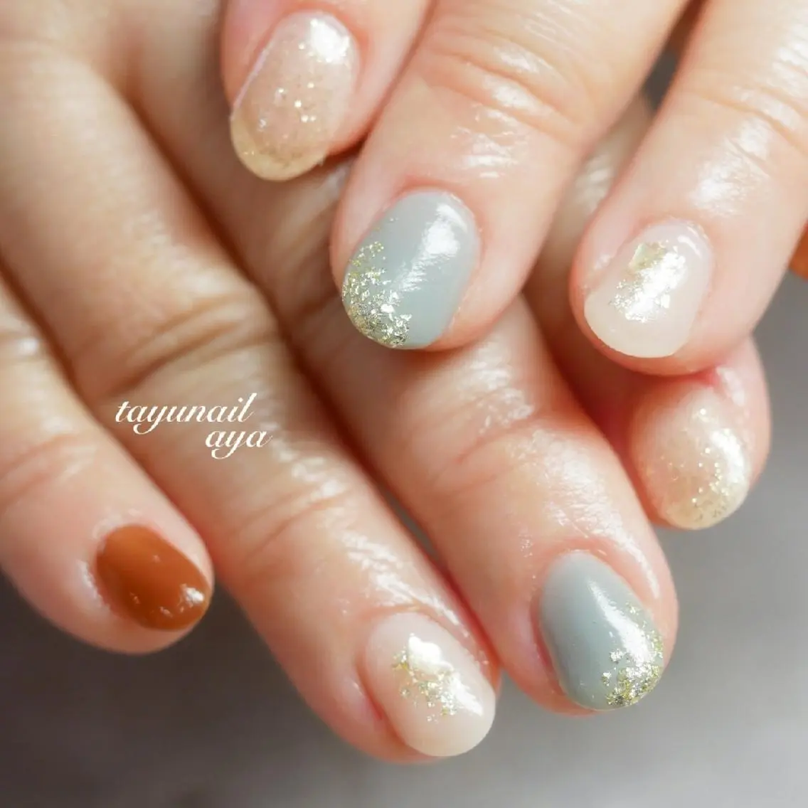 ネイル アートネイル ブルー ジェルネイル グリーン キラキラネイル ネイルサロン 【たゆnail】のネイルデザイン