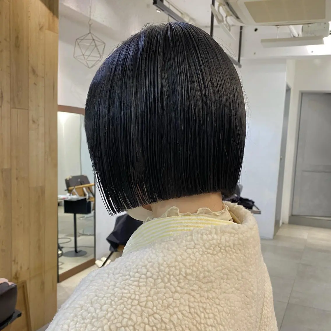 ミディアム ボブ カット ヘアカラー 縮毛矯正 mako/オリーブ /美容師アイリストのマツエク・マツパデザイン