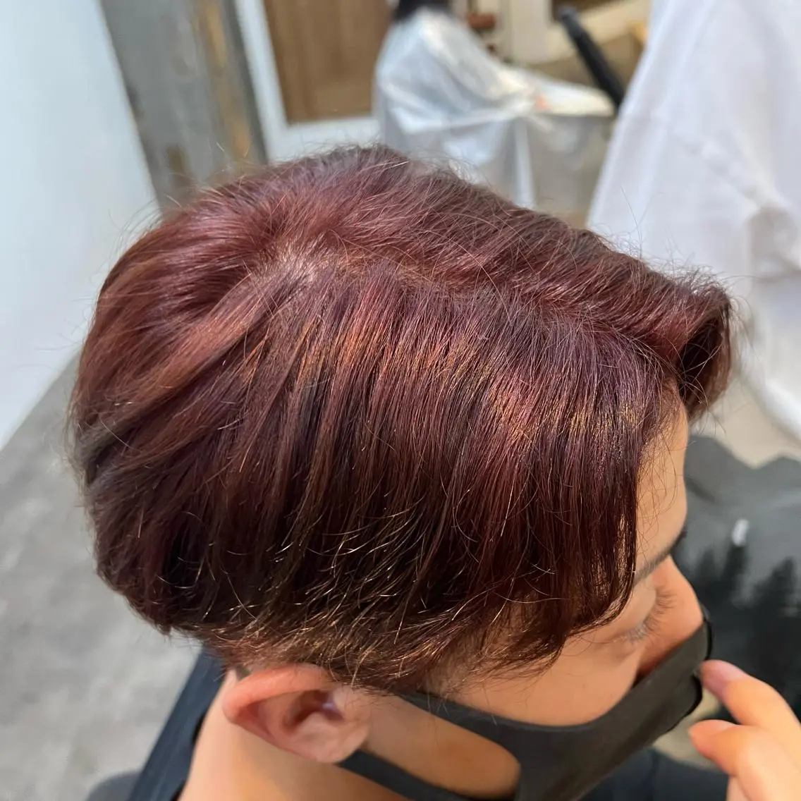 カラー メンズ ブラウンカラー レッドカラー mia over hairのヘアスタイル