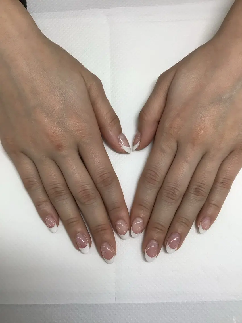 ネイル フレンチネイル MAXKELLY木村 双葉のネイルデザイン