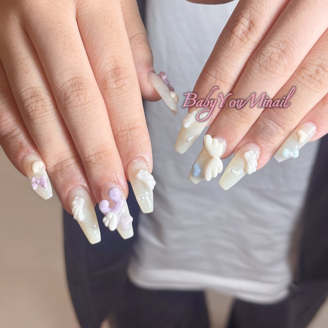 ネイル オーロラネイル チークネイル 成人式 フットネイル フレンチネイル ハンドネイル BabyYouMi nailのネイルデザイン