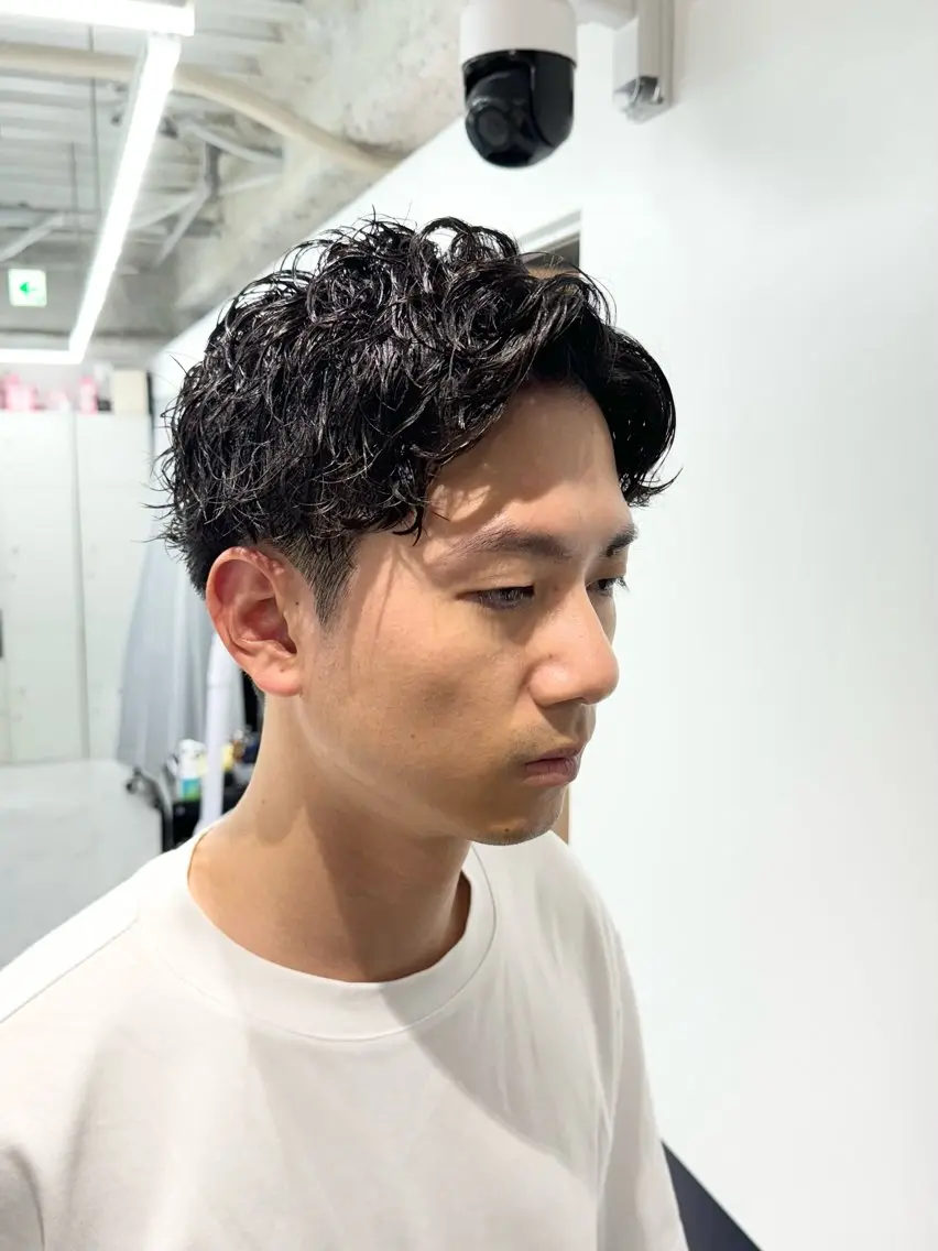 ショート パーマ メンズ カット パーマ 【24時まで営業✨】 吉本 成樹のヘアスタイル