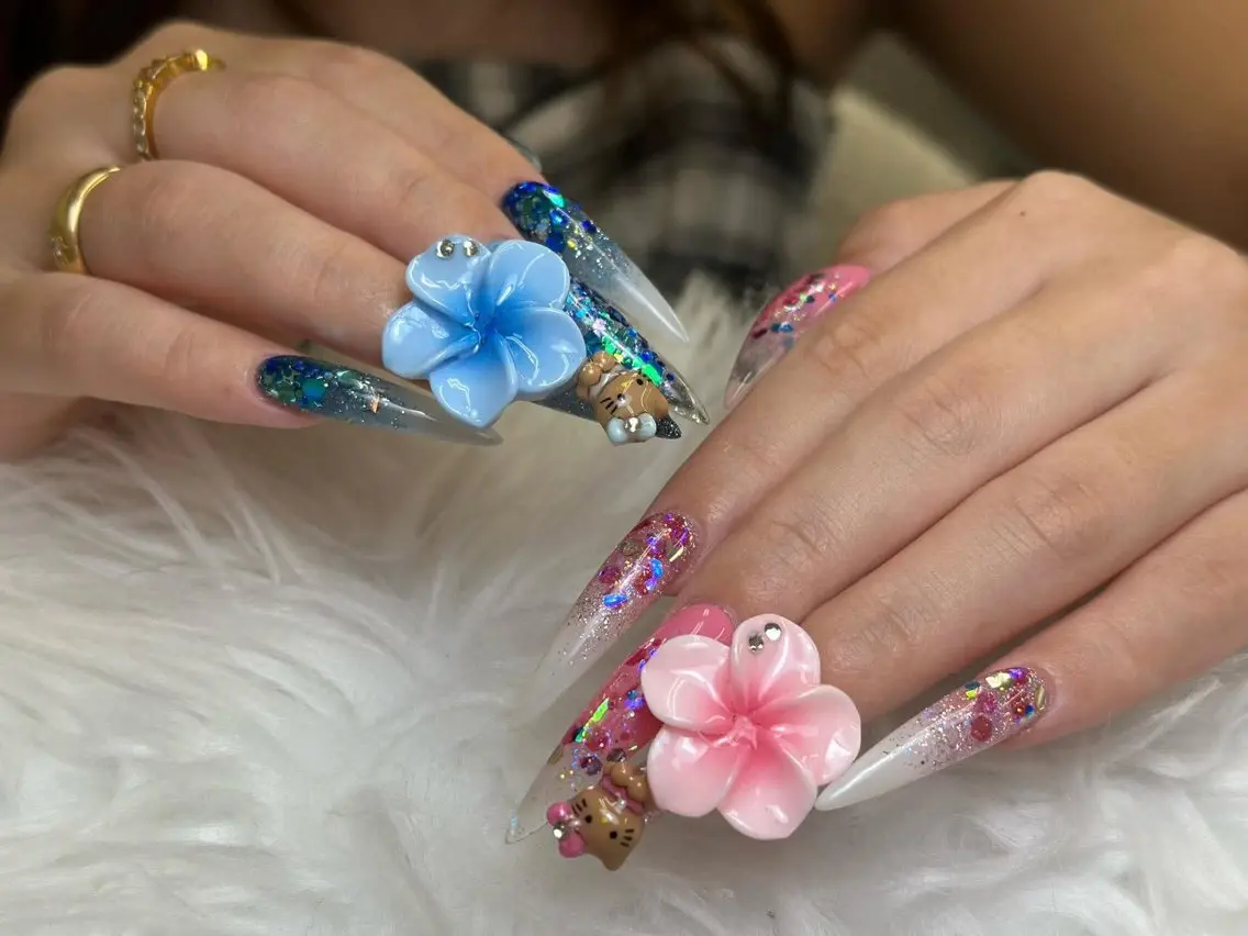 ネイル アートネイル 成人式 ジェルネイル ニュアンスネイル 夏ネイル ハンドネイル Jenn Nail Salonのネイルデザイン