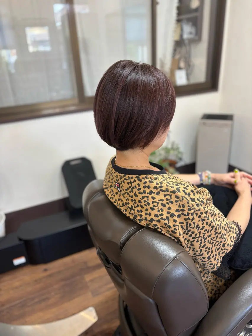ショート カット ヘアカラー トリートメント 池岡 洋子のヘアスタイル