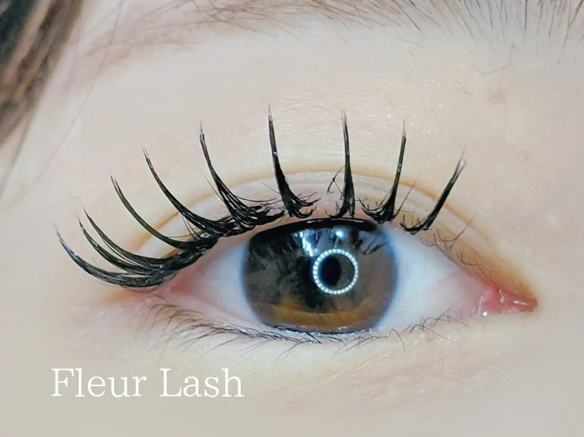マツエク・マツパ バインドロック シイナ|Fleur Lash JR塚口のマツエク・マツパデザイン