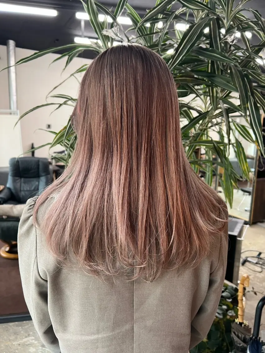 セミロング 🌈ケアブリーチ🌈 おぐまなつきのヘアスタイル