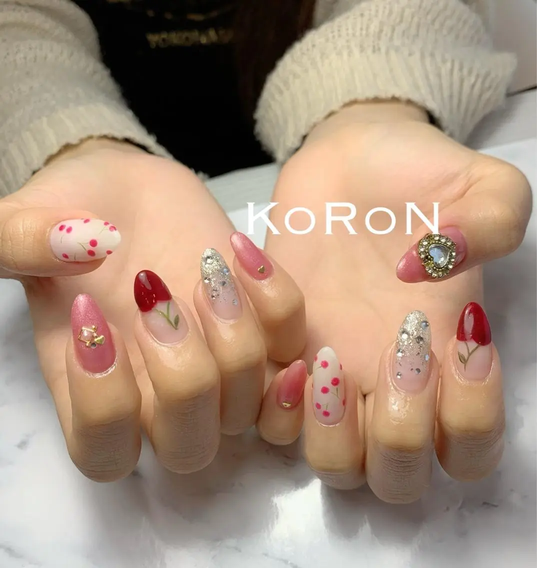 ネイル 自宅サロン鎌倉 KORONのネイルデザイン