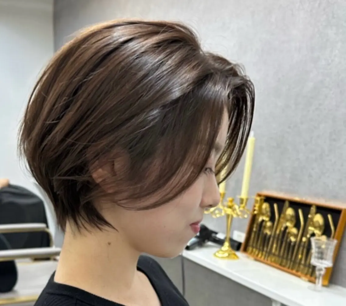 3回目来店まで使える カット+高彩度カラー+選べるTR 7000円 髪質改善にも変更可の写真