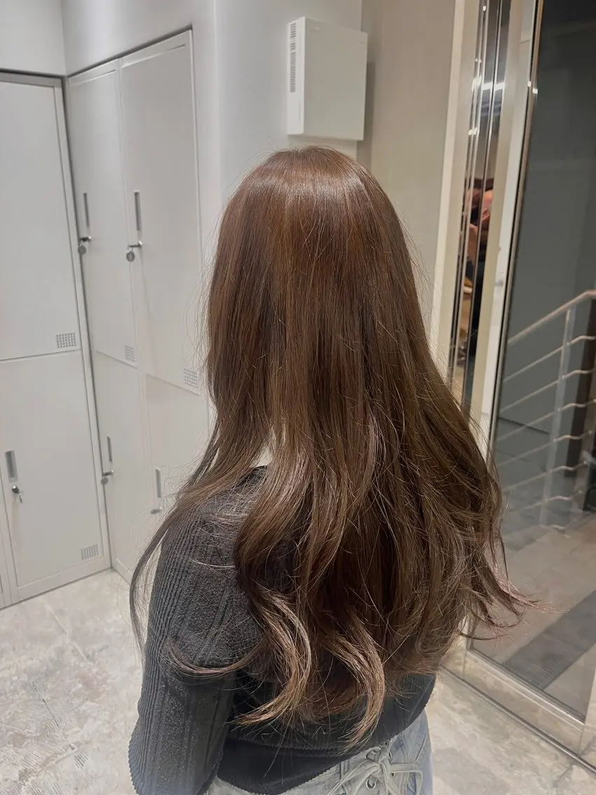 ロング 透明感カラー🪽 ゆうかのヘアスタイル