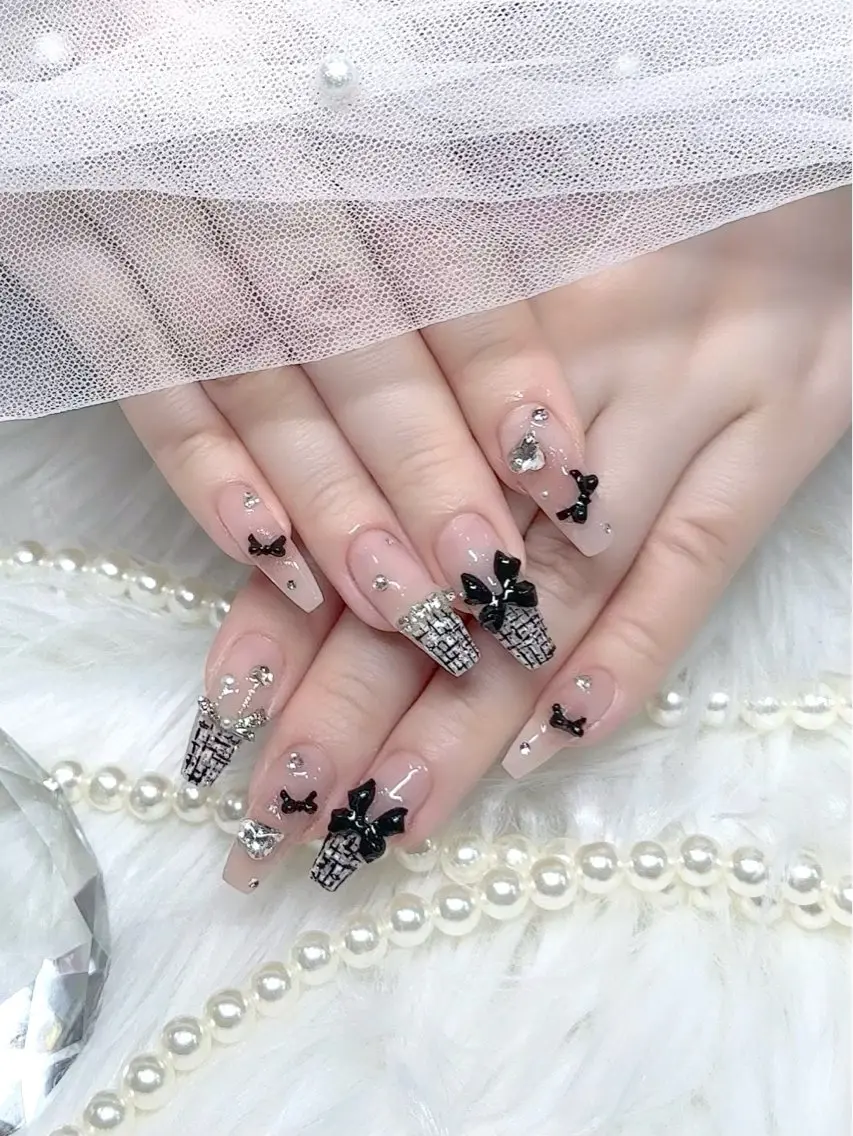ネイル ハンドネイル Hal nail Nanamiのネイルデザイン
