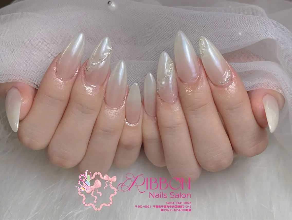 ネイル フットネイル フレンチネイル ジェルネイル マグネットネイル 持ち込み ハンドネイル Ribbonnail salonのネイルデザイン