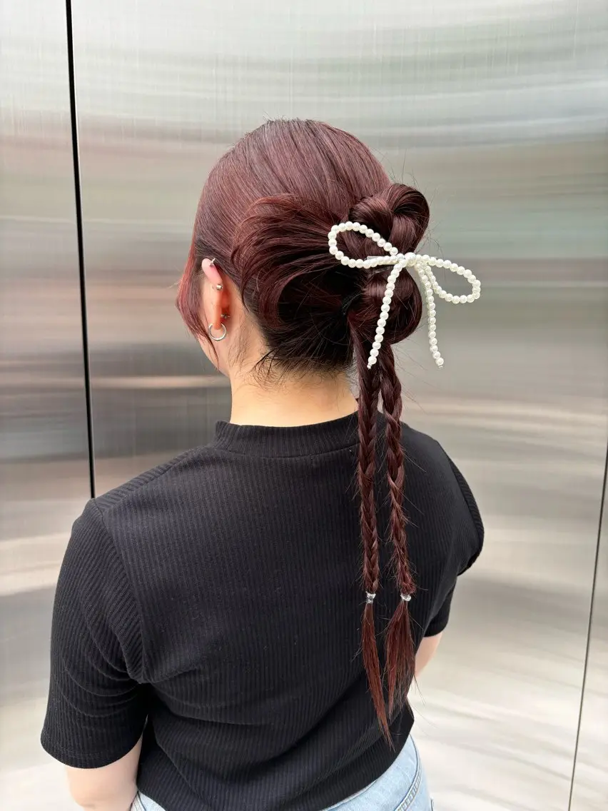 ロング ヘアアレンジ 結婚式・ブライダル 韓国風ヘア 似合わせカット ヘアセット 梅雨対策すぐ巻ける ☔️縮毛矯正勝倉　麗のヘアスタイル
