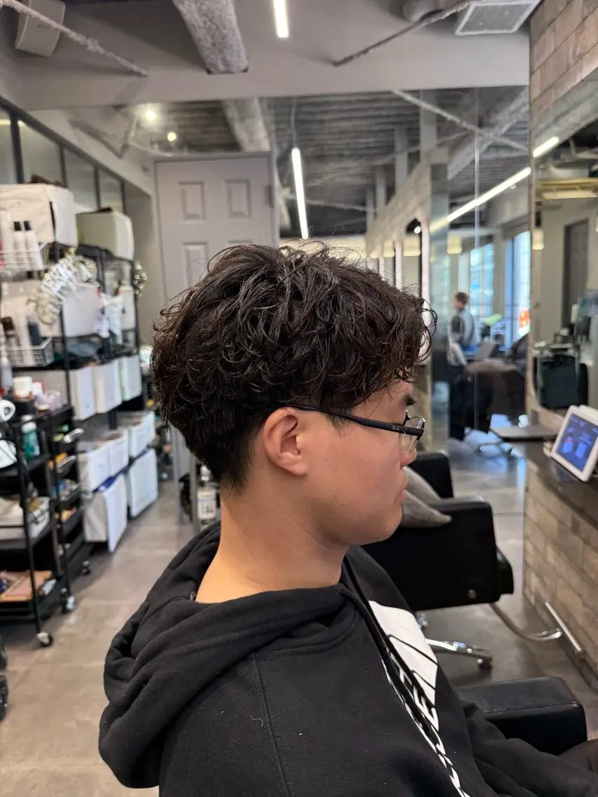 ショート パーマ メンズ カット パーマ fan.ray🦖 髙橋翔一のヘアスタイル