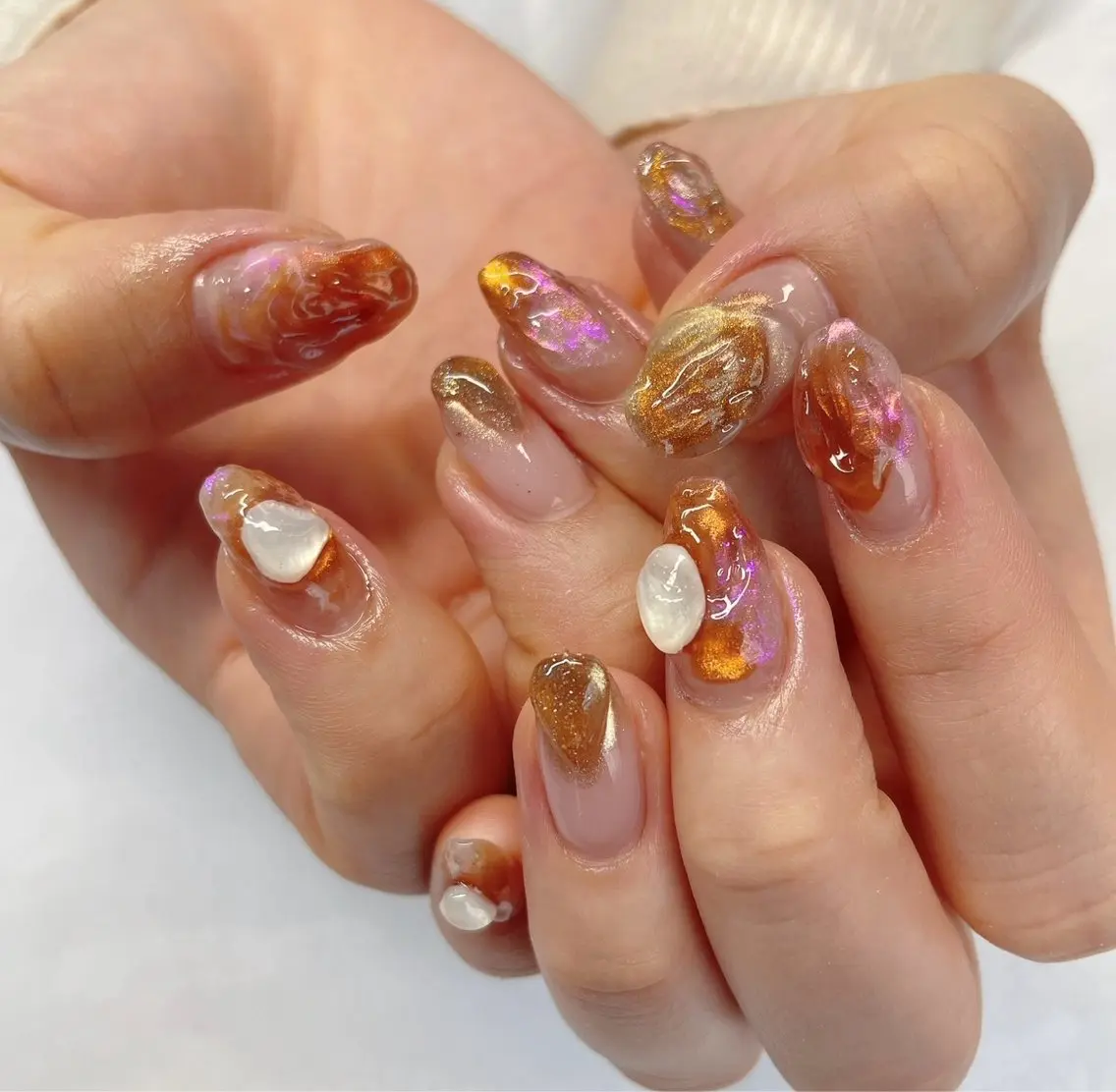 ネイル アートネイル オーロラネイル チークネイル 長さ出し フラッシュネイル misun_ nailのネイルデザイン