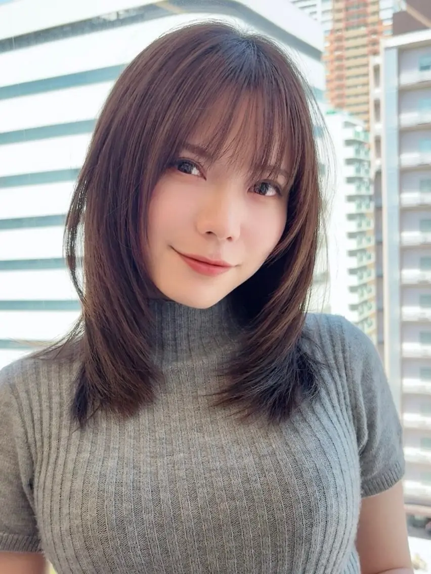 セミロング ボブ 外国人風カラー ハイライト 髪質改善 韓国風ヘア カット ヘアカラー トリートメント 滝口 佑樹のヘアスタイル