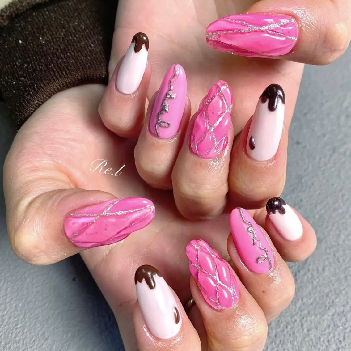 ネイル バレンタイン モチの良さ◉ フィルインネイル♡のネイルデザイン