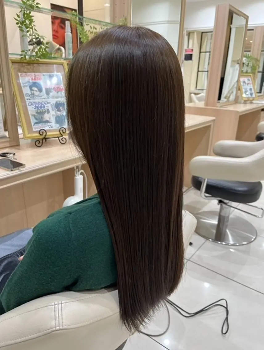 【✂️上品 透明感 艶髪カラー✨】🌈カラーモデル＆ダブルコーティングトリートメント💫☆ロング料金なし☆の写真