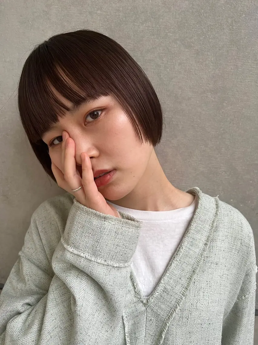 ショート 吉田 夏菜のヘアスタイル
