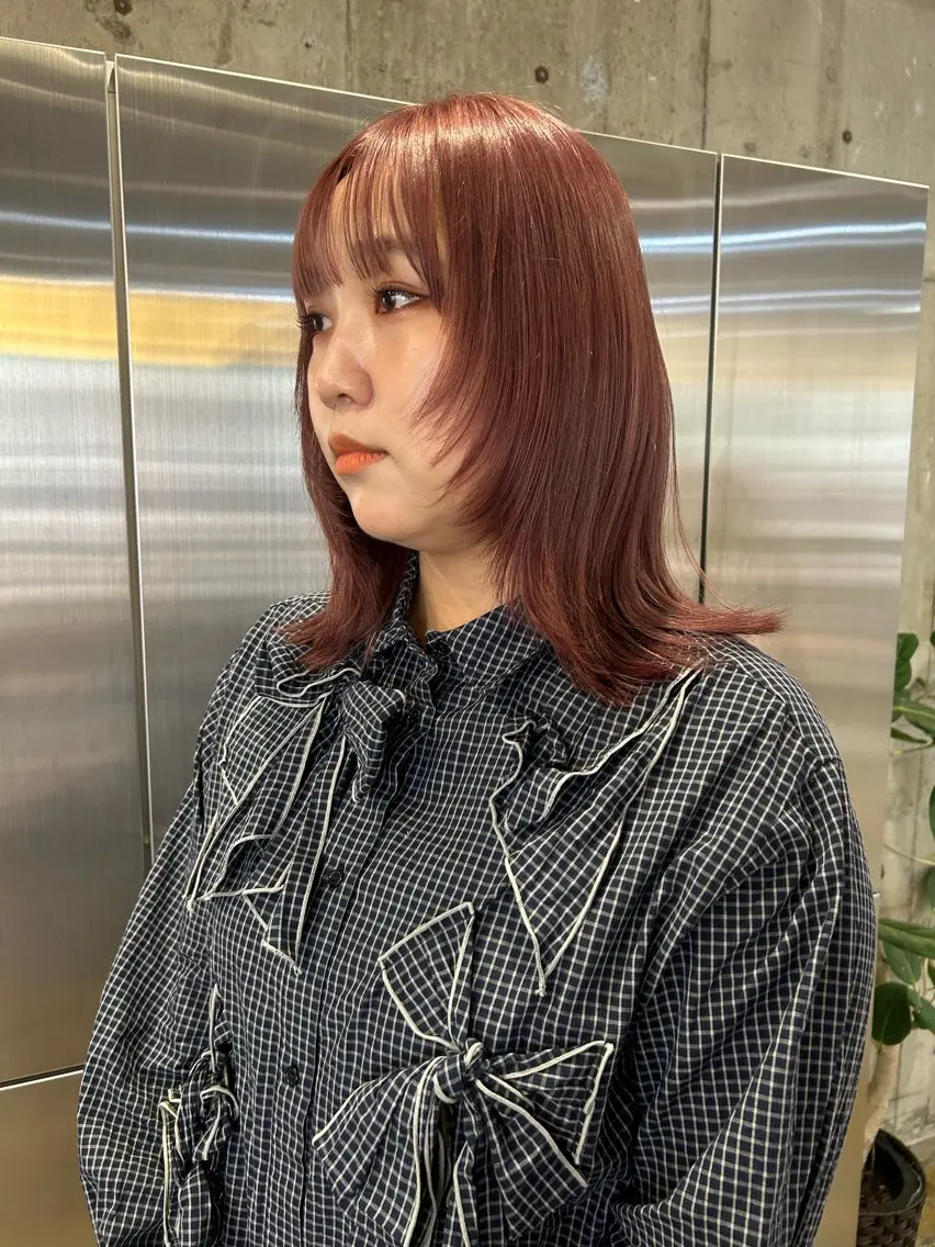 セミロング カラー ベージュカラー ピンクカラー ピンクベージュ カット ヘアカラー トリートメント 髪質改善/レイヤー/ お顔まわり/Ami.のヘアスタイル