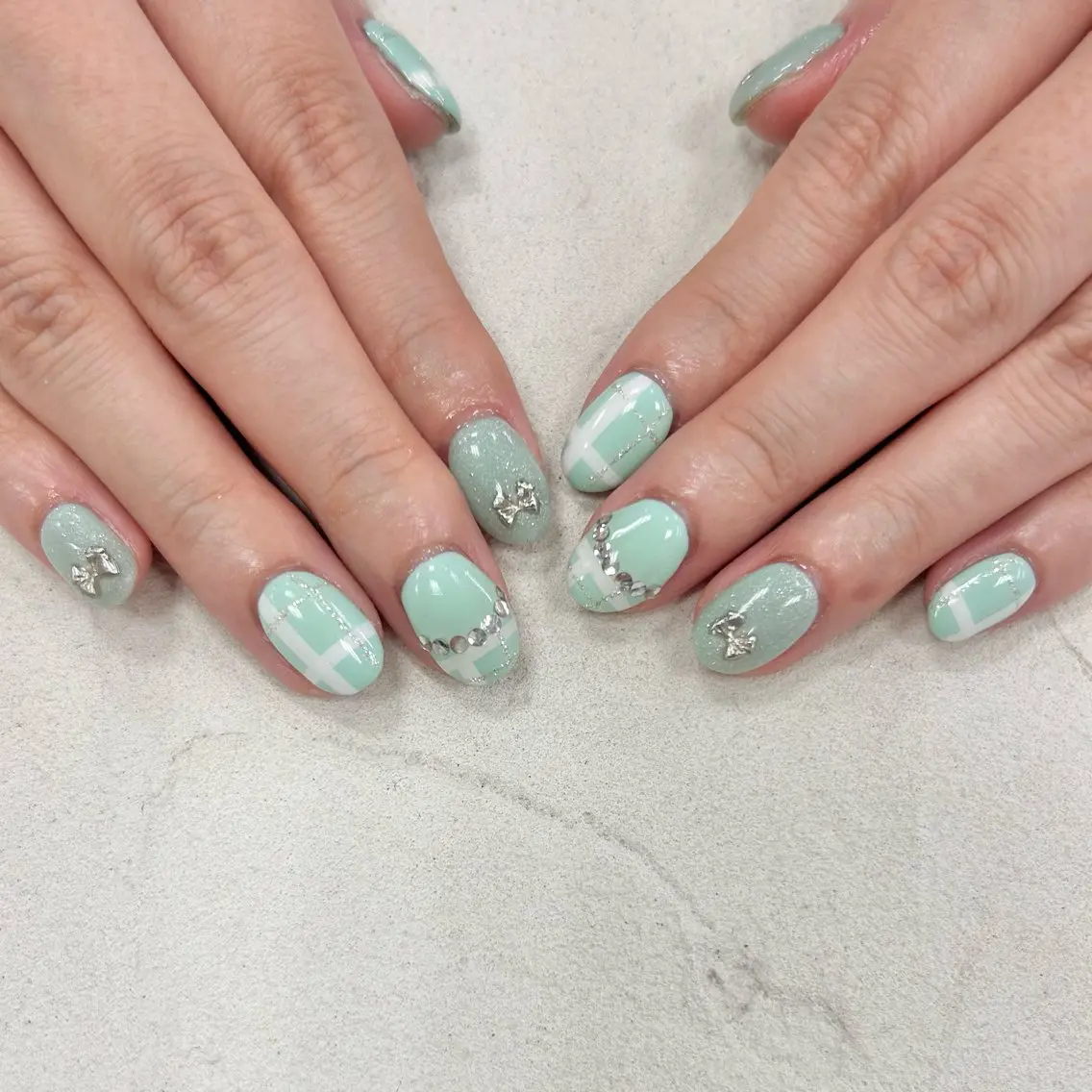 ネイル ハンドネイル Bianca  🎀 Hayakawaのネイルデザイン