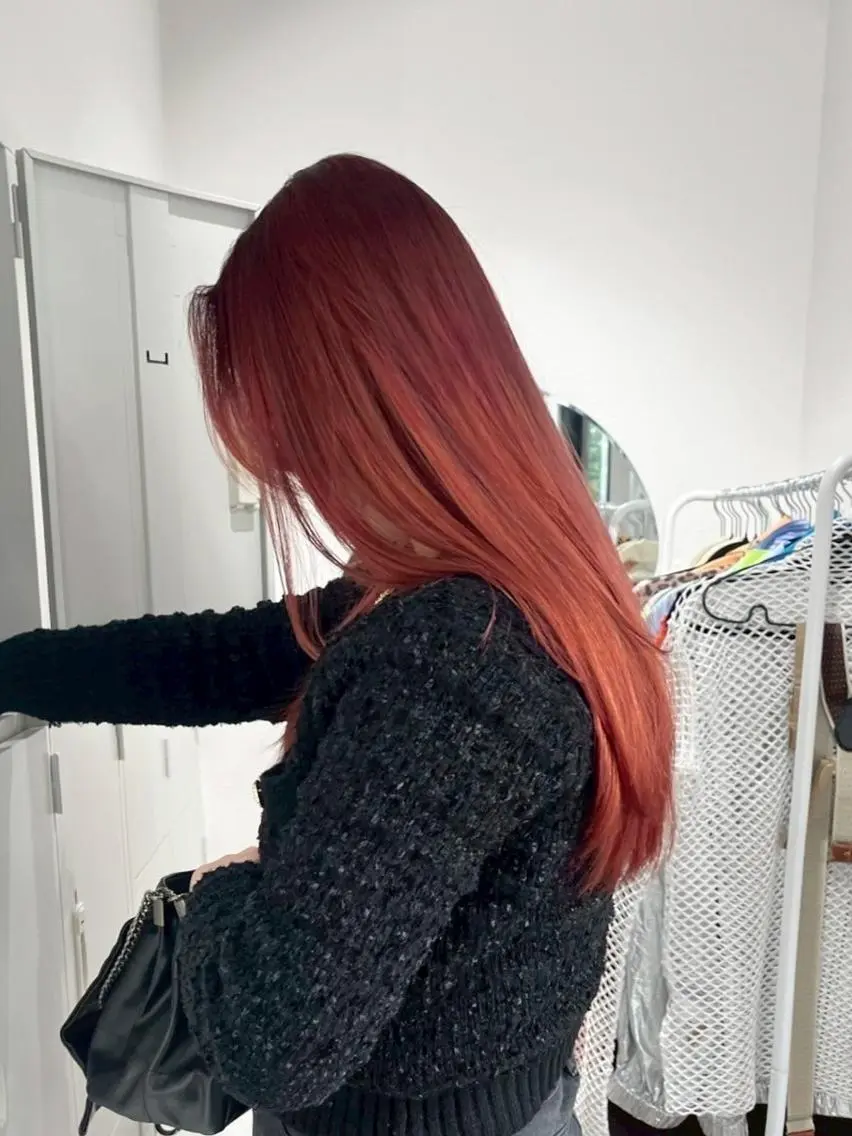 【minimo限定】カットブリーチオンカラーモデル【ハイライトやインナーカラー等のデザインカラーも◎】の写真
