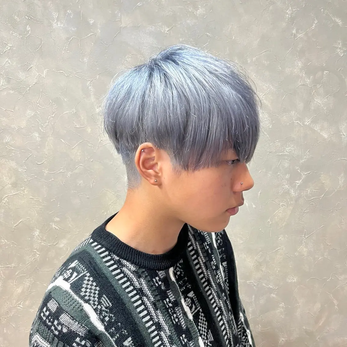 ショート メンズ メンズブリーチ カット ヘアカラー トリートメント 有田裕真 【ブリーチカラー】のヘアスタイル